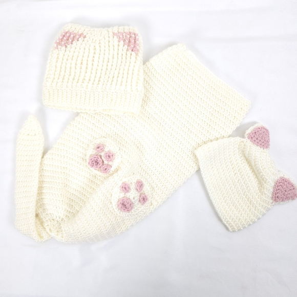 3 piece infant cat crochet cream and Pink set - Picture 1 of 5